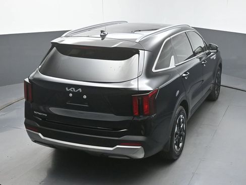 Used 2025 Kia Sorento S w/ Panoramic Sunroof Package FWD image 54