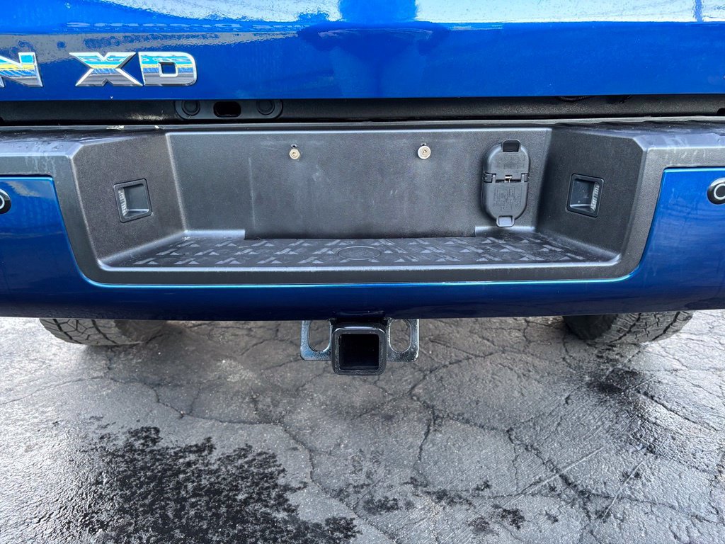 Used 2019 Nissan Titan PRO-4X AWD/4WD image 4
