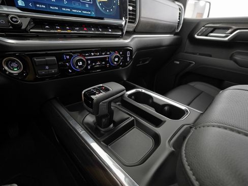 Used 2025 Chevrolet Silverado 1500 LTZ w/ LTZ Premium Texas Edition image 23