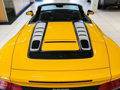 Used 2023 Audi R8 V10 performance RWD image 17
