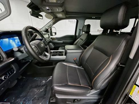 Certified 2025 Ford F250 Lariat AWD/4WD image 22