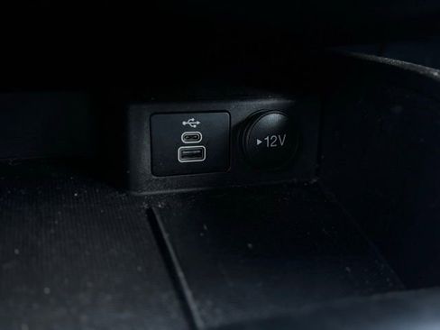 Used 2025 Ford Escape Active image 30