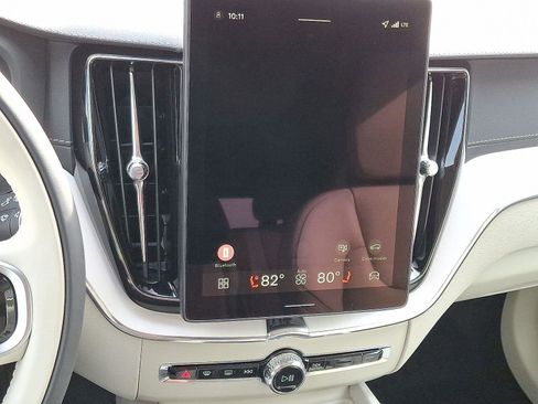 New 2026 Volvo XC60 B5 Ultra w/ Climate Package image 11