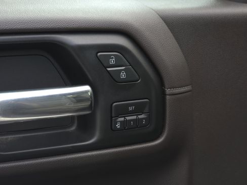 Used 2020 GMC Sierra 1500 SLT w/ SLT Premium Plus Package image 12