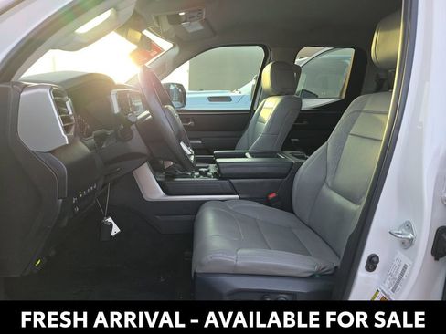 Used 2024 Toyota Tundra SR5 w/ SR5 Premium Package AWD/4WD image 9