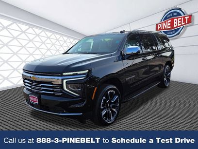 New 2025 Chevrolet Suburban Premier w/ Sun And Tow Package