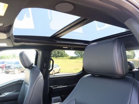 New 2025 Ford F150 Lariat w/ Equipment Group 502A High image 17