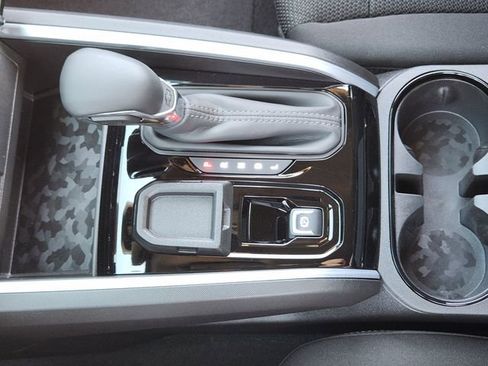 New 2025 Chevrolet Colorado LT w/ Advanced Trailering Package RWD image 16