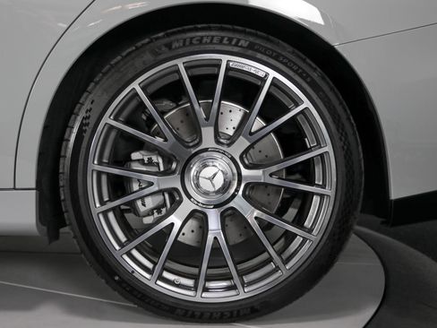 Used 2026 Mercedes-Benz E 53 AMG e 4MATIC Sedan image 19