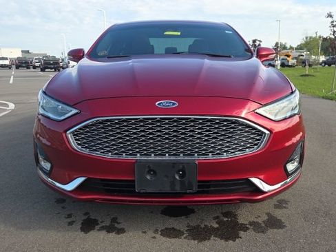 Used 2019 Ford Fusion Titanium AWD/4WD image 3