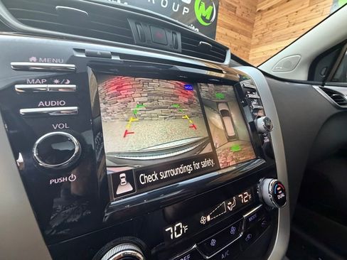 Used 2020 Nissan Murano SL w/ Moonroof Package AWD/4WD image 21