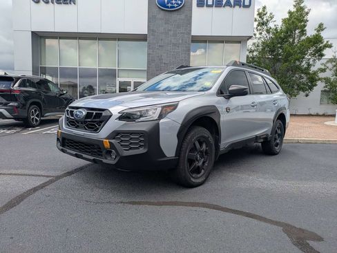 Used 2024 Subaru Outback Wilderness AWD/4WD image 9