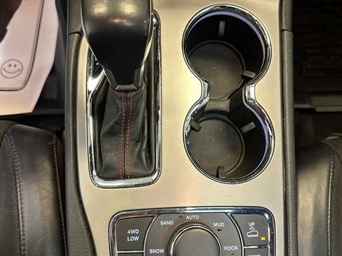 Used 2020 Jeep Grand Cherokee Trailhawk image 29