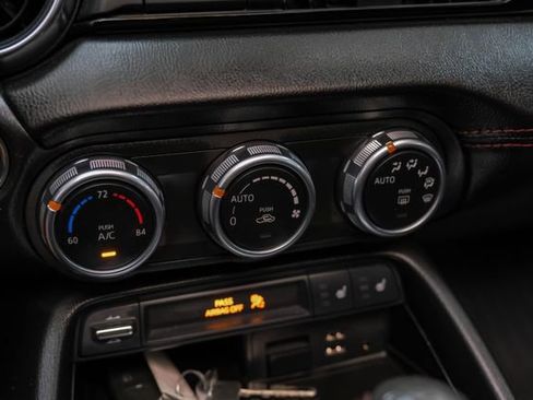 Used 2017 MAZDA MX-5 Miata RF Grand Touring image 29