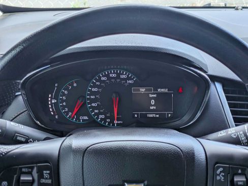 Used 2021 Chevrolet Trax LT AWD/4WD image 31
