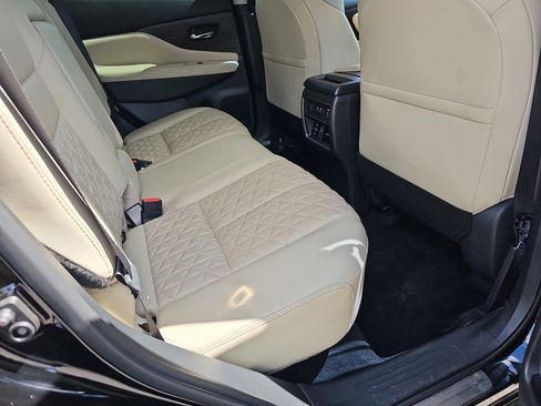 Used 2024 Nissan Murano Platinum w/ Cargo Package FWD image 12