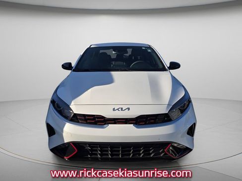 Used 2023 Kia Forte GT-Line FWD image 3