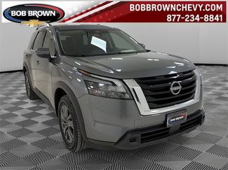 Used 2023 Nissan Pathfinder SV w/ Cargo Package video 1