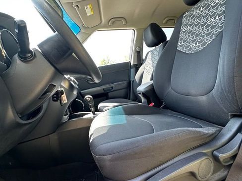 Used 2010 Kia Soul + FWD image 10