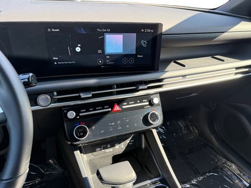 Certified 2025 Hyundai Santa Cruz XRT image 12