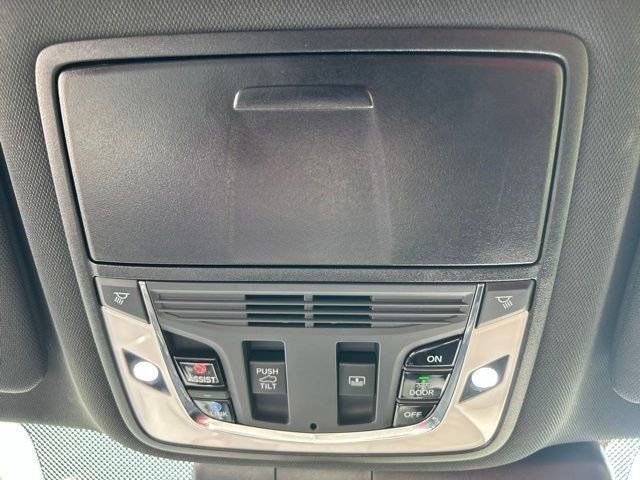 Used 2020 Acura RDX w/ Advance Package AWD/4WD image 41