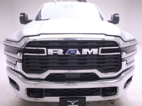 New 2026 RAM 3500 Tradesman image 8
