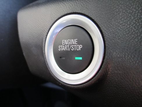 Certified 2024 GMC Terrain AT4 image 25