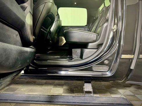 Used 2020 RAM 1500 Limited image 31