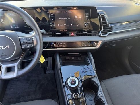 Certified 2023 Kia Sportage LX image 20