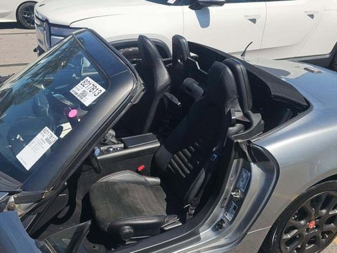 Used 2017 FIAT 124 Spider Abarth RWD image 2