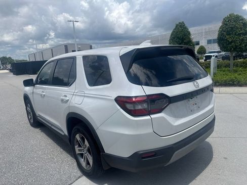 Used 2023 Honda Pilot EX-L image 4