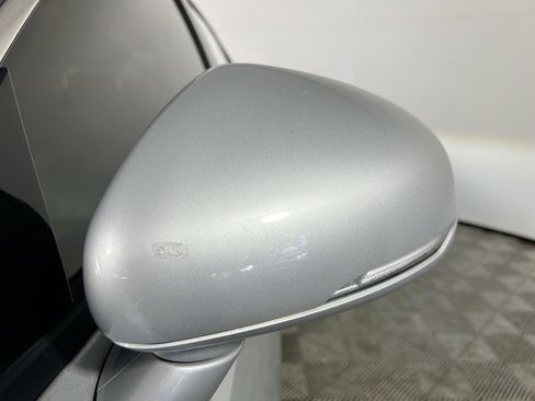 Used 2018 Kia Stinger Premium image 13