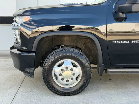 Used 2022 Chevrolet Silverado 3500 High Country AWD/4WD image 35