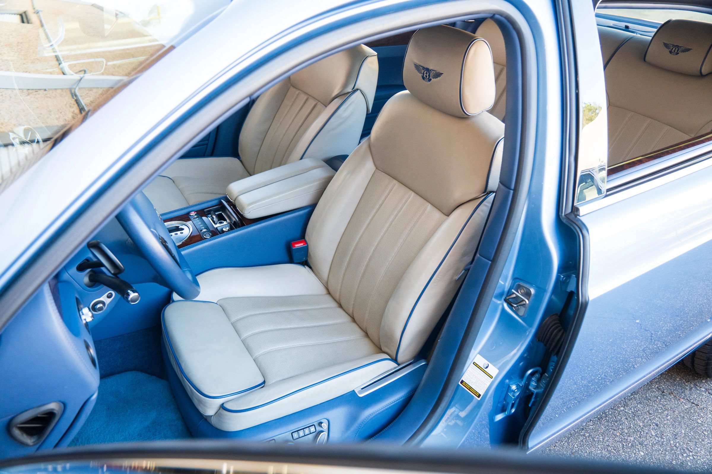 Used 2006 Bentley Flying Spur Flying Spur AWD/4WD image 24