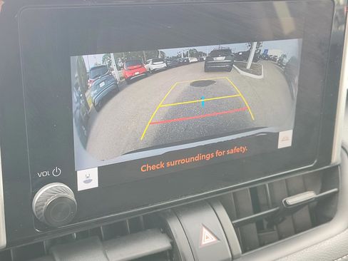 Used 2024 Toyota RAV4 XLE image 25