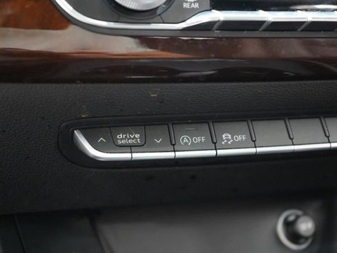 Used 2018 Audi A5 2.0T Premium image 27