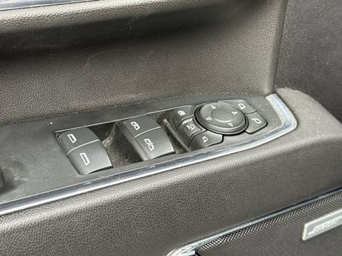 Used 2024 Chevrolet Silverado 2500 LTZ w/ LTZ Convenience Package image 12