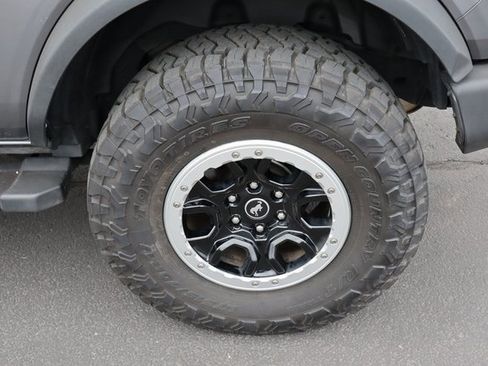 Used 2021 Ford Bronco Big Bend w/ Sasquatch Package image 19