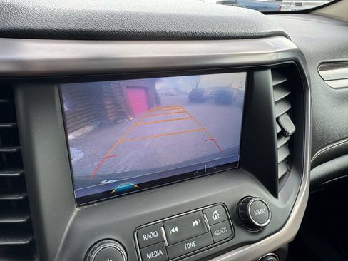 Used 2017 GMC Acadia SLT AWD/4WD image 20