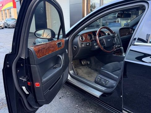 Used 2006 Bentley Flying Spur Flying Spur AWD/4WD image 6
