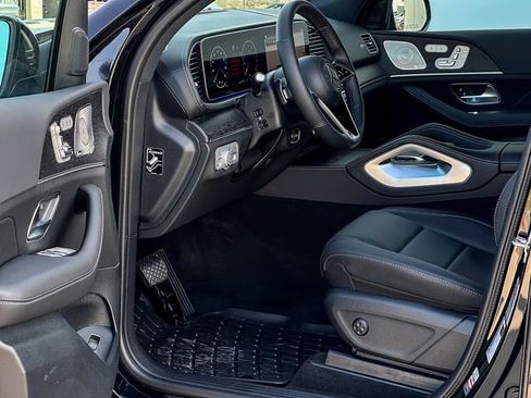 Certified 2025 Mercedes-Benz GLS 450 4MATIC image 12