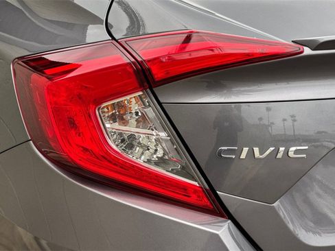Certified 2021 Honda Civic EX-L image 33