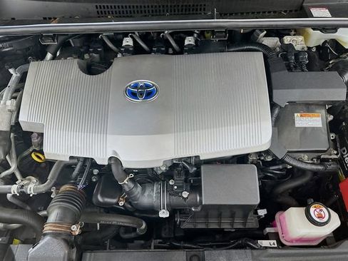 Used 2021 Toyota Prius Prime XLE FWD image 22