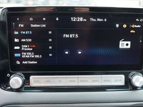 Used 2023 Hyundai Kona Limited image 25