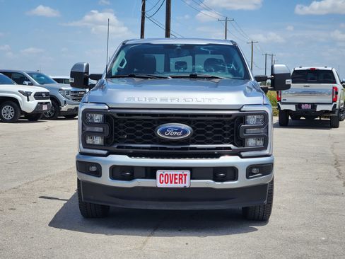 Used 2023 Ford F250 Lariat w/ Lariat Ultimate Package AWD/4WD image 2