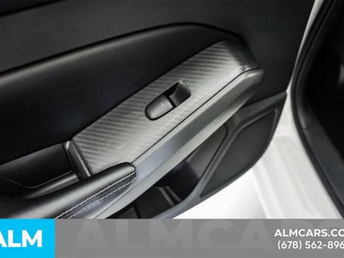 Used 2025 Nissan Altima 2.5 SV FWD image 48