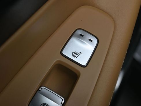 Used 2023 Hyundai Santa Fe Calligraphy image 33