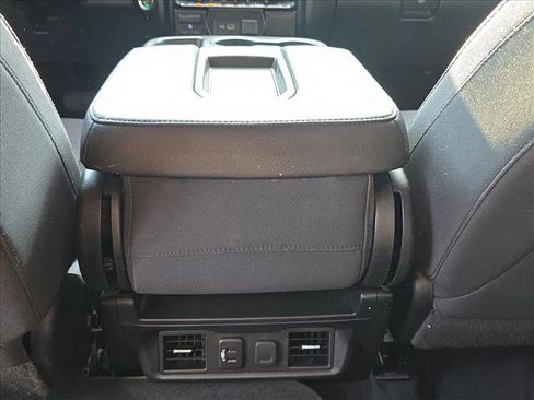 Used 2019 Chevrolet Silverado 1500 LT Trail Boss w/ Convenience Package image 18