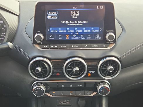 Used 2022 Nissan Sentra SV image 21