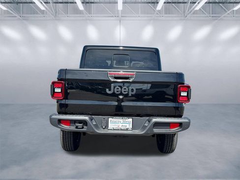 New 2026 Jeep Gladiator Sport AWD/4WD image 5